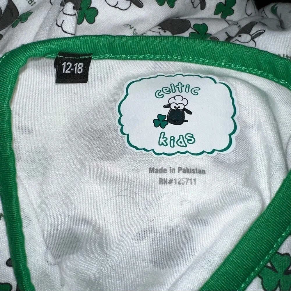 Celtic Kids Multi-Sheep Babygrow Size 12-18